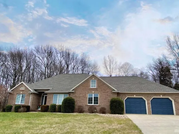 10380 Far View Dr, Evansville, IN 47712