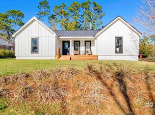 351 Fairwood Blvd, Fairhope, AL 36532
