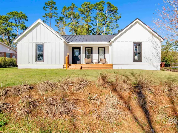 351 Fairwood Blvd, Fairhope, AL 36532