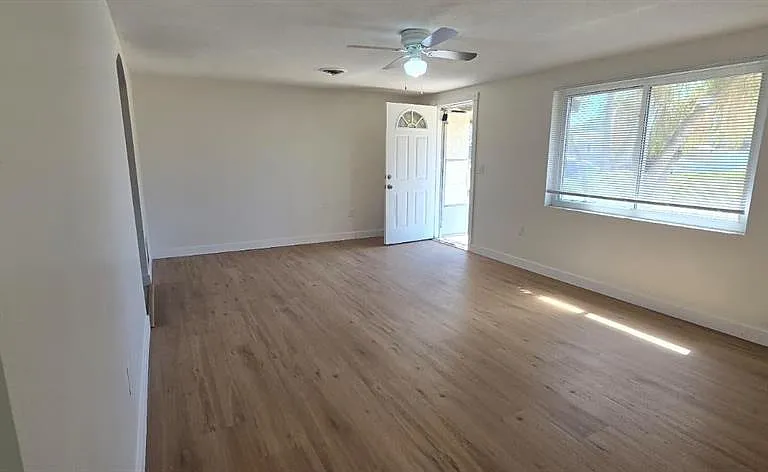 36 Tulane Rd — Photo 11