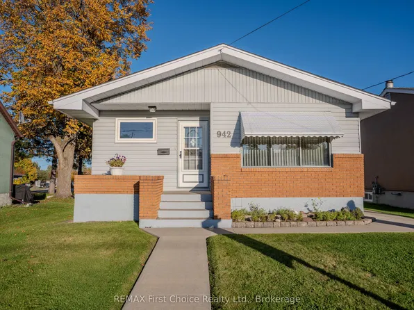942 Crowe Ave, Fort Frances, ON P9A 2L9