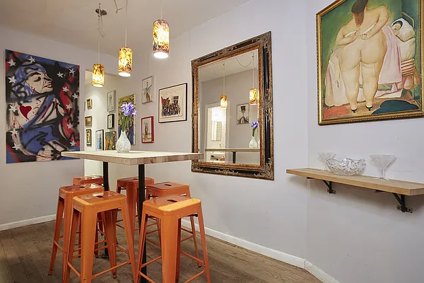 Sold by Compass | media 9