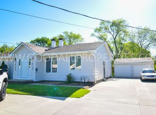 3423 Merle Hay Rd, Des Moines, IA 50310