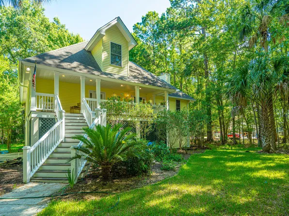 3586 Passfield Ln, Mount Pleasant, SC 29466