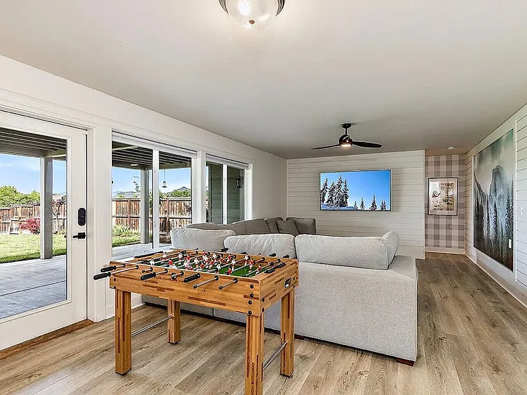 4432 Vista Pointe Dr — Photo 37