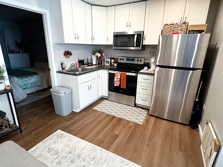 539 E Main St #2 — Photo 5