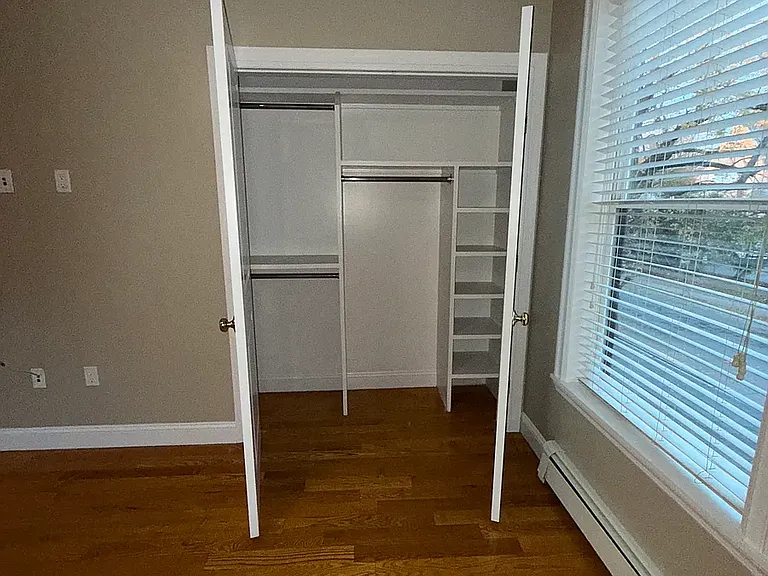 150 S 6th Ave #2 — Photo 11