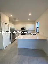 3 bed, 2.5 bath, $2,850 — Photo 3