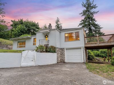 123 Scenic View Drive, Longview, WA, 98632