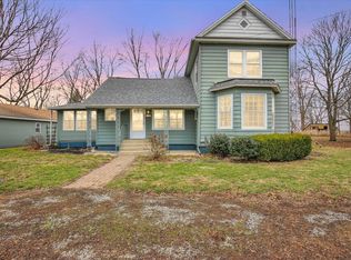 112 W North Front St, Sadorus, IL