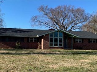 505 N Center St, Hildebran, NC 28637