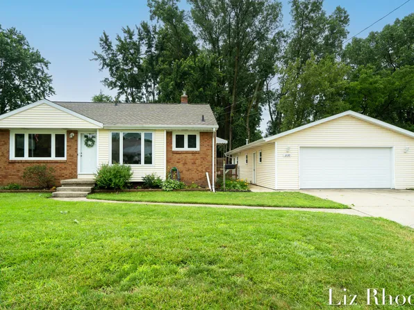 2130 36th St SW, Wyoming, MI 49519