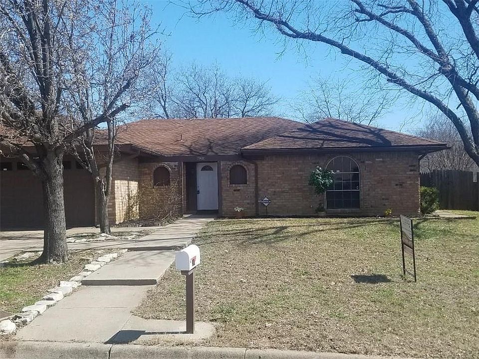1st image of 7801 Marlborough Dr W