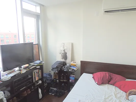 Rented by J Misrahi Realty Corp | media 52