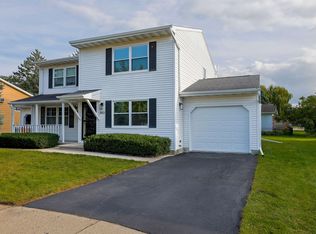 1183 Apple Ct, Oshkosh, WI 54902