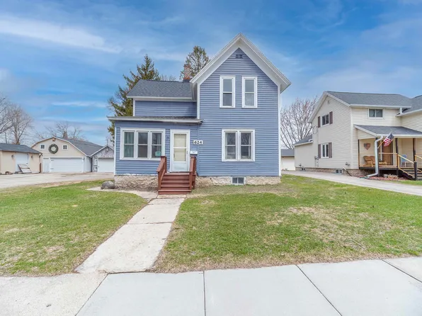 624 E Franklin St, Waupun, WI 53963