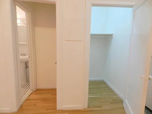 Rented by Living New York | media 27