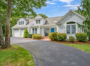91 Forest Hills Rd, Cotuit, MA 02635