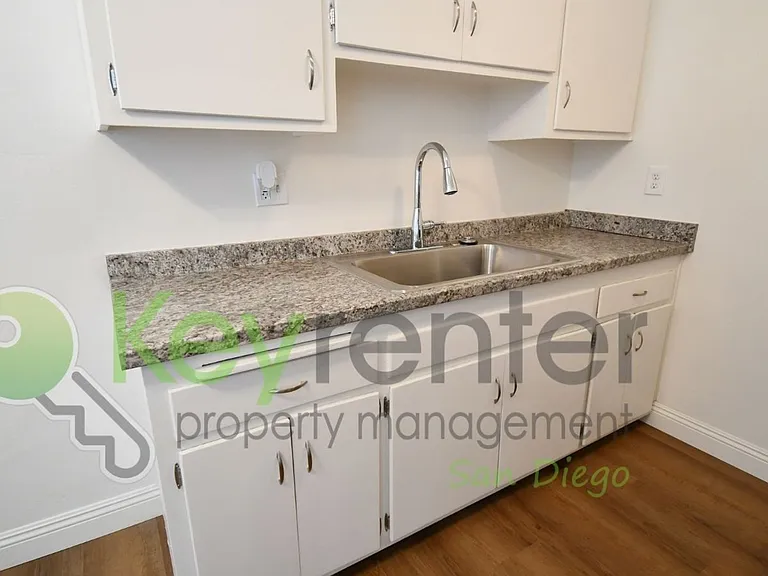4580 33rd St #2 — Photo 3