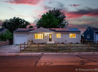1026 Cleveland Ave, Cheyenne, WY 82001