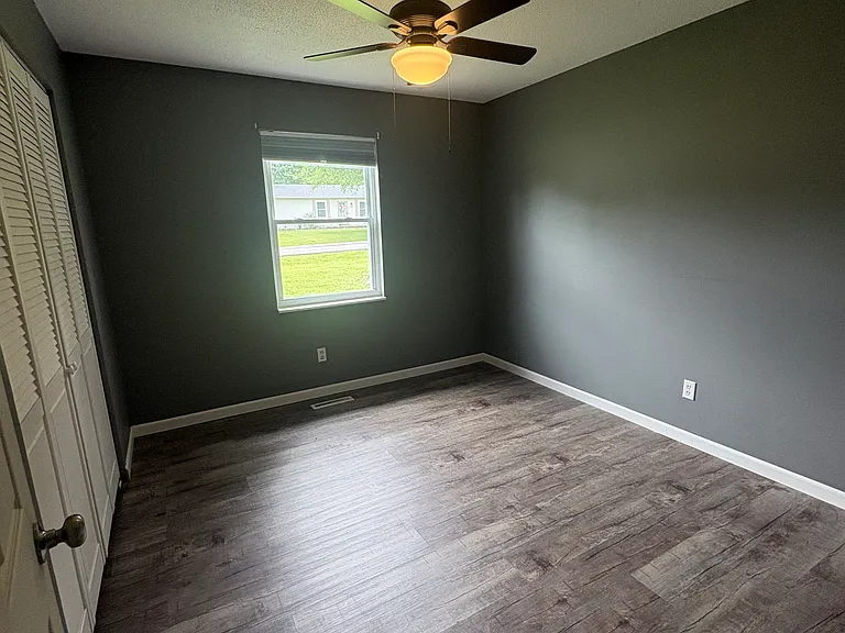 1711 Ridgewood Dr — Photo 11