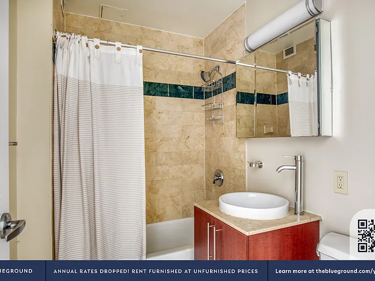 100 John St #2707 — Photo 13