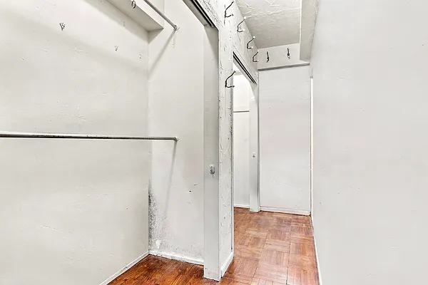 Sold by Compass | media 11