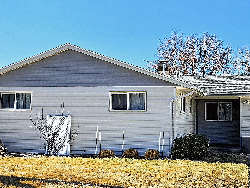 Gorgeously updated rancher on a corner lot