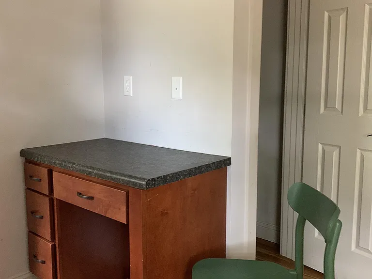 185 Duckworth Ave #B — Photo 6
