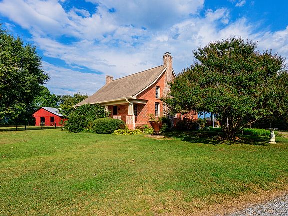 3rd image of 3523 E Broomtown Rd