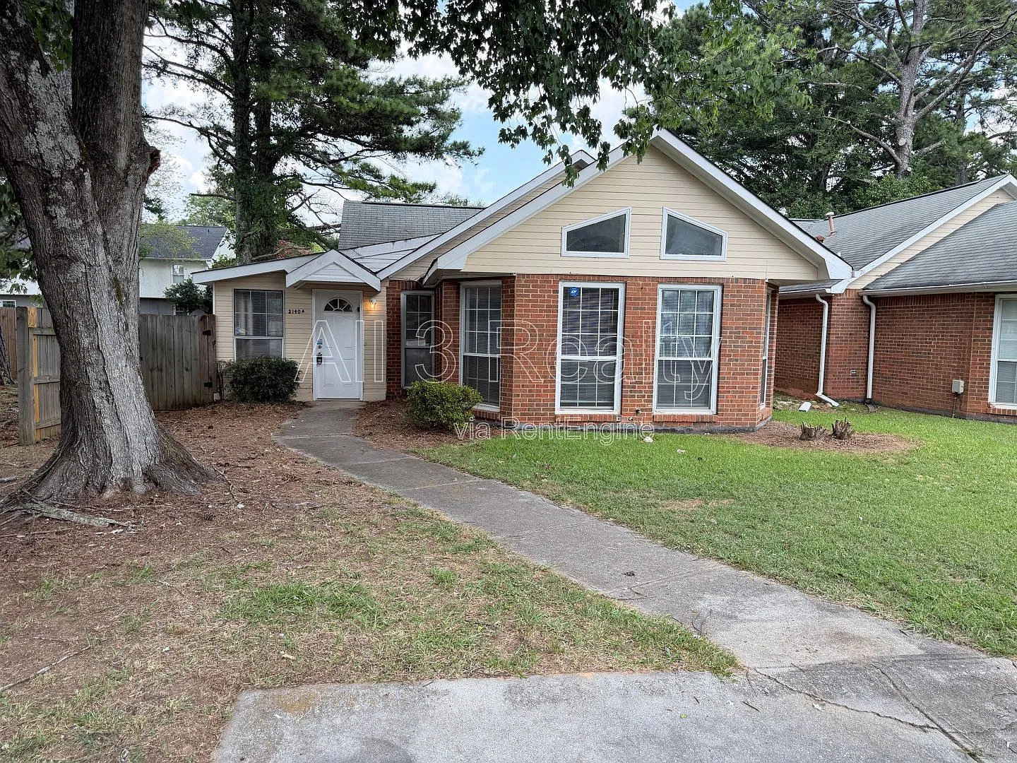 2 bed, 2.0 bath, 1252 sqft, $1,195 — Photo 1