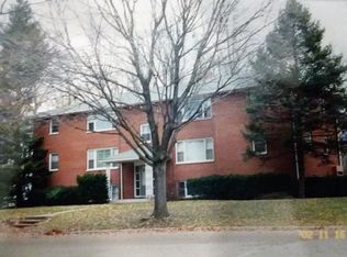 765 Keenway Cir APT 2, Kalamazoo, MI 49001