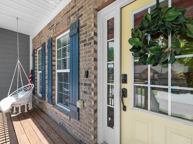 3947 Walnut Grove Way — Photo 5