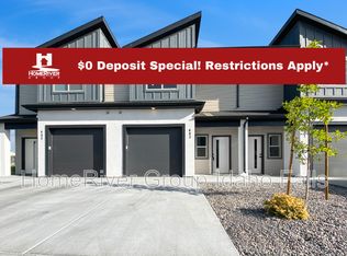 493 Easy St, Idaho Falls, ID 83401