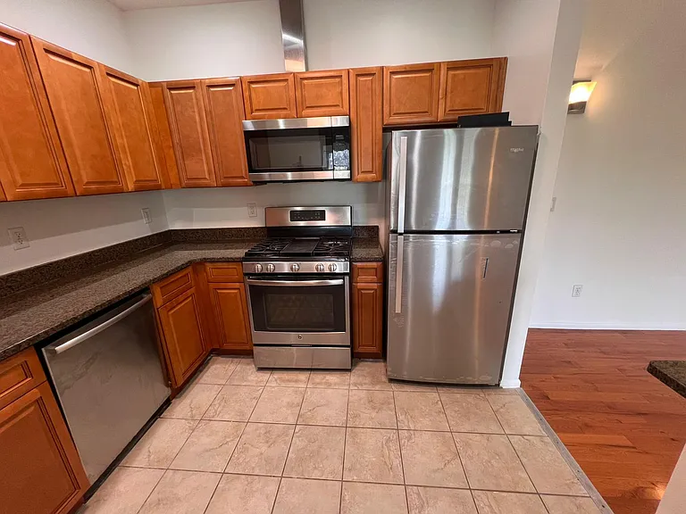 933 Del Negro Ct — Photo 12