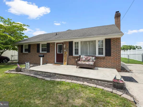 202 Hunterdon Ave, Sewell, NJ 08080