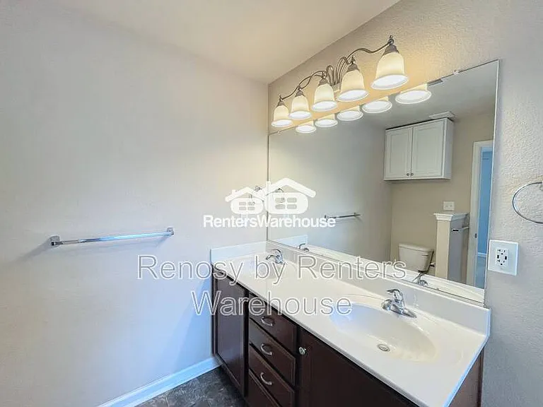 4139 Franklin St — Photo 22