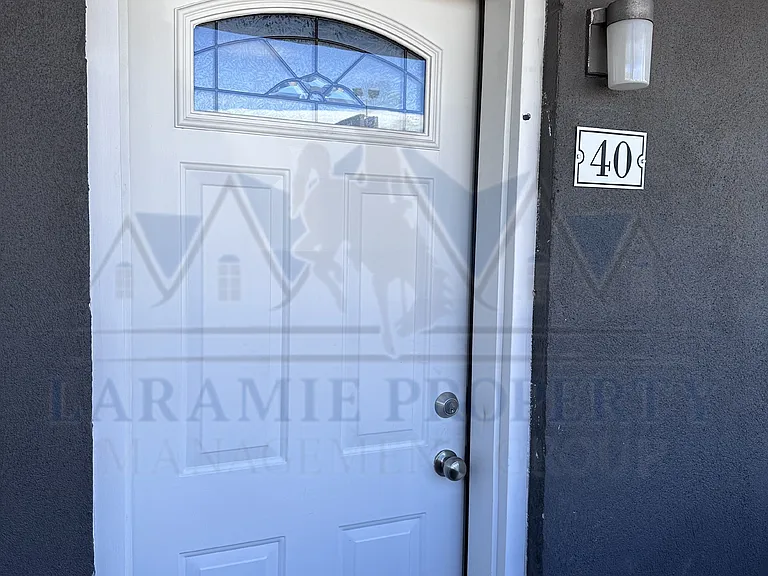 The W Apartments — Photo 20