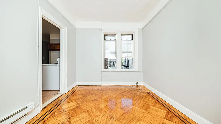 Rented by Nooklyn NYC LLC | media 23