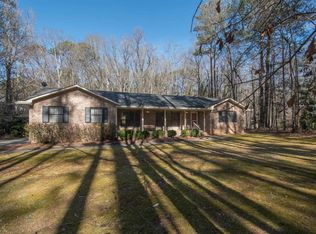 110 Ginger Cake Dr, Fayetteville, GA 30214