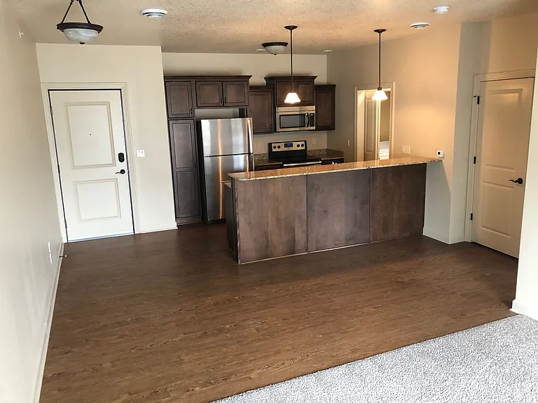 2715 Bobcat Dr #103 — Photo 5