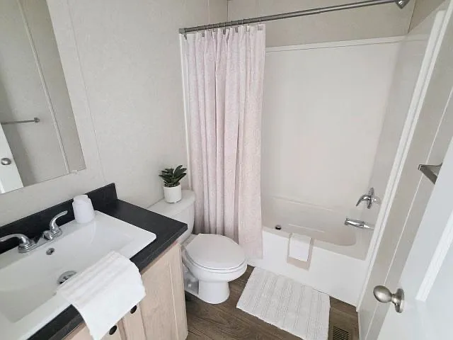 2 bed, 2.0 bath, 960 sqft, $1,040 — Photo 3