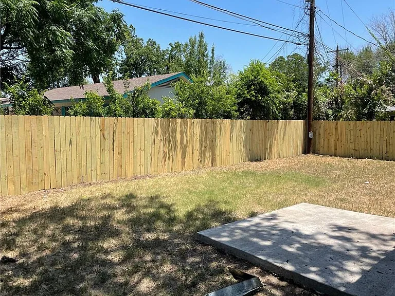 7000 Bryn Mawr Cv — Photo 15