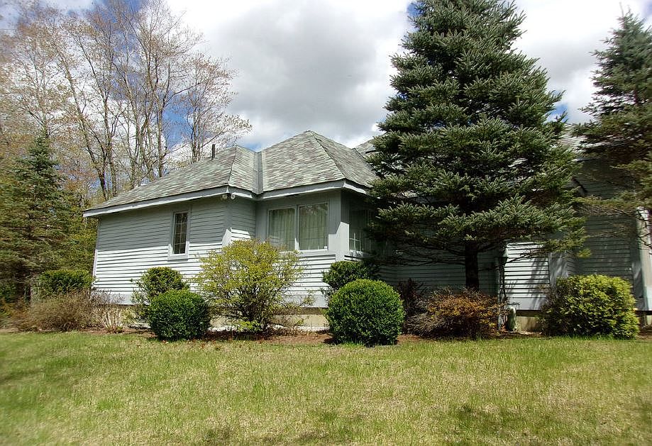 2nd image of 272 David Rd