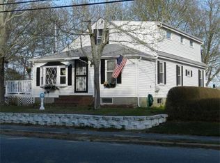68 Main Ave, Wareham, MA 02571