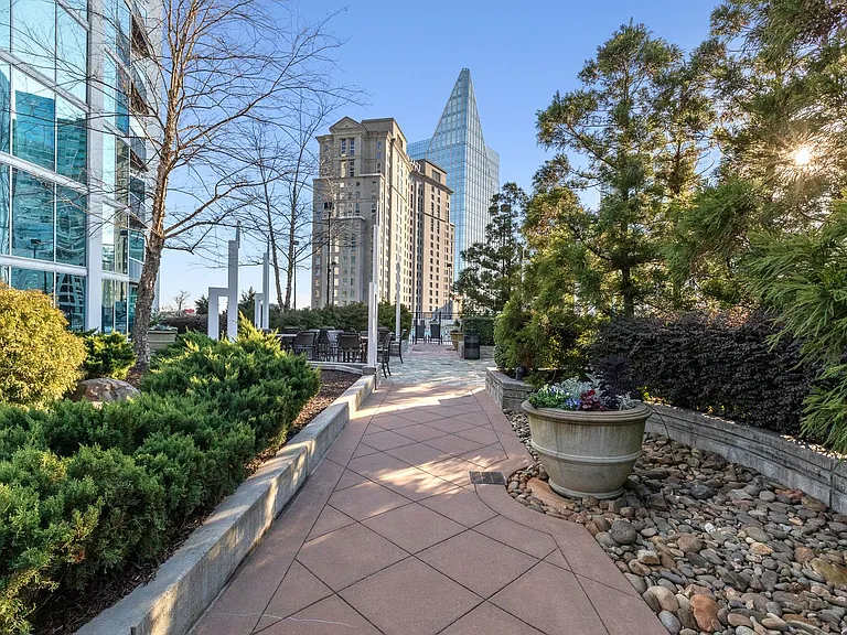 3324 Peachtree Rd NE #1403 — Photo 16
