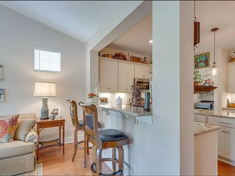 4105 Gracious Dr — Photo 7