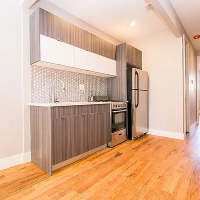 Rented by Nooklyn NYC LLC | media 51