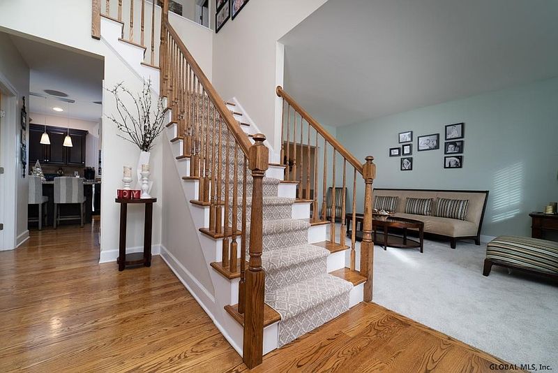 2nd image of 7 Rolling Brook Drive