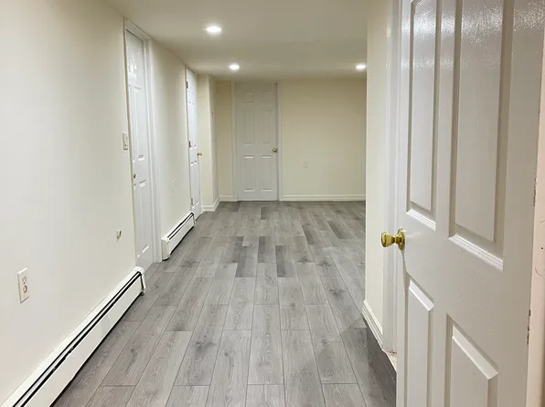 (undisclosed Address), Bronx, NY 10461